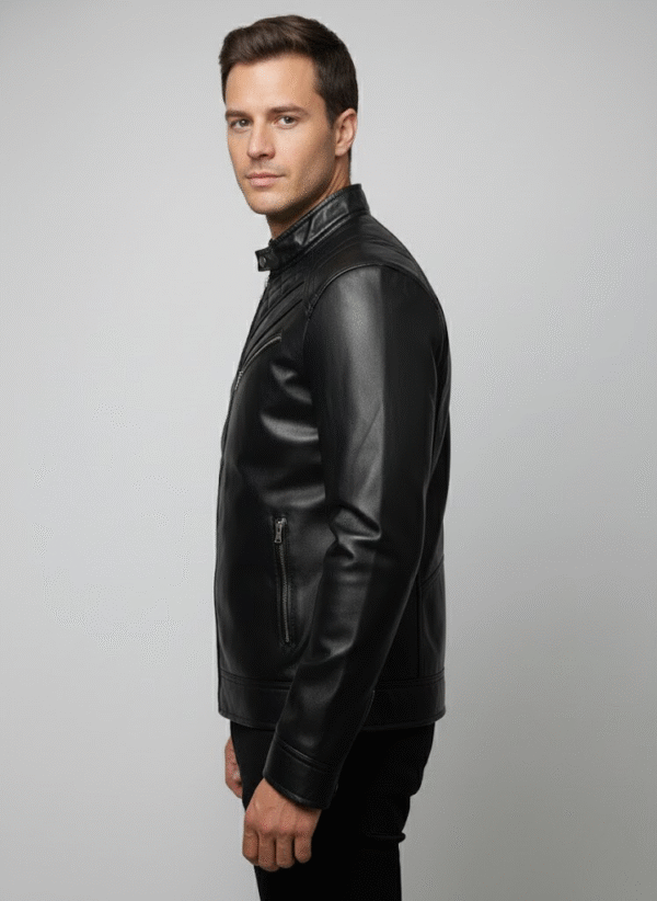 Urban Style Men’s Bomber Jacket in Faux Leather – Trendy Look